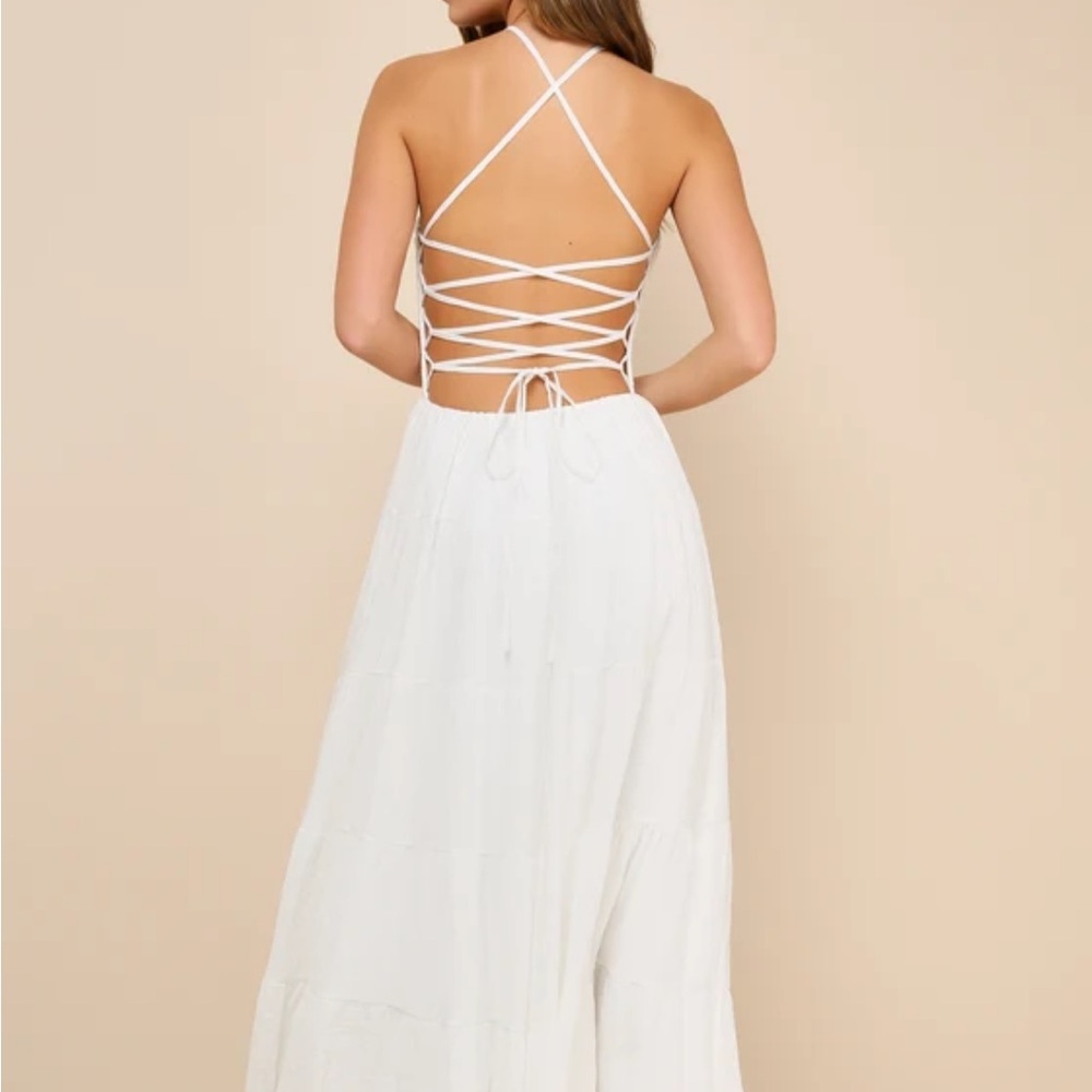 Lulu’s White Ruched Lace-Up Dress